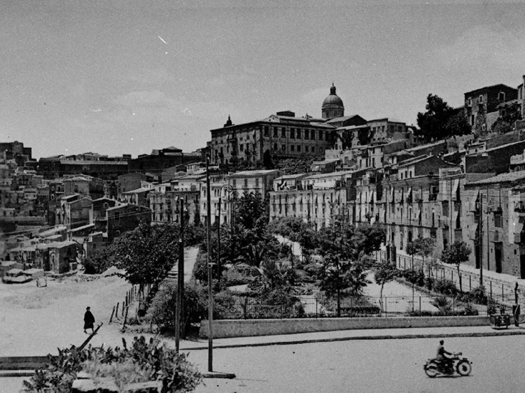 foto Villetta delle rose Sodalizio dei Becchini a Piazza Armerina Enna